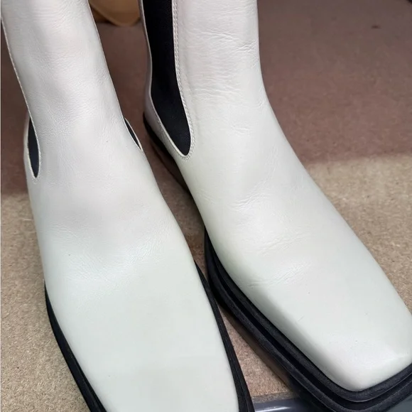 Bottega Veneta Boots - Picture 5 of 7